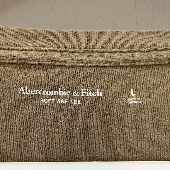 Abercrombie & Fitch Soft Tee Size Large. - Picture 7 of 7